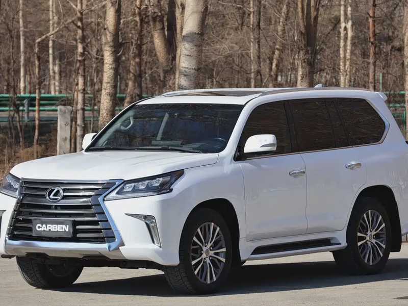 Lexus LX