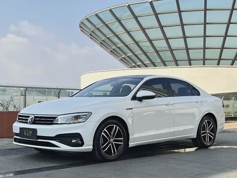 Volkswagen Lamando