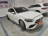 Mercedes-Benz C-Class 2024