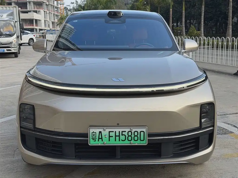 Li Auto L9