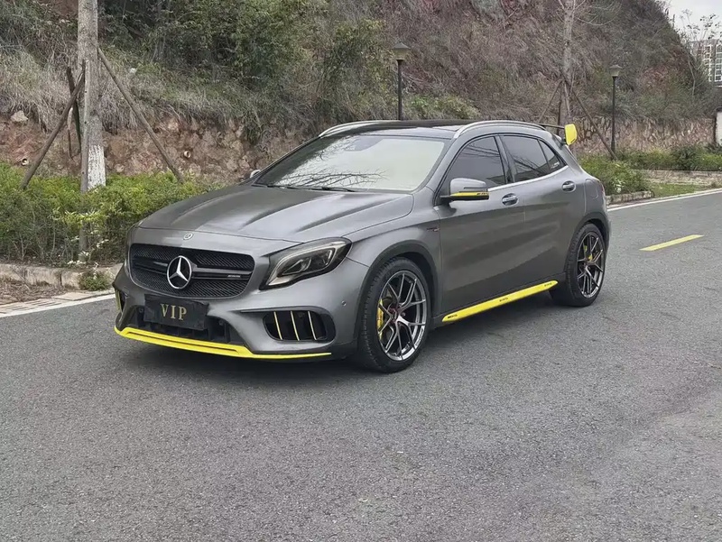 Mercedes-Benz GLA-Class