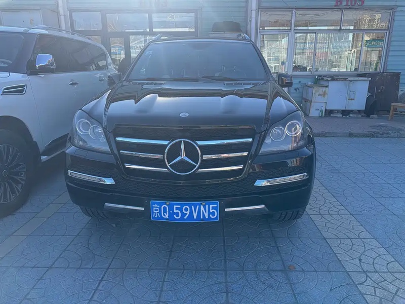 Mercedes-Benz GL-Class