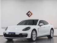Porsche Panamera 2022