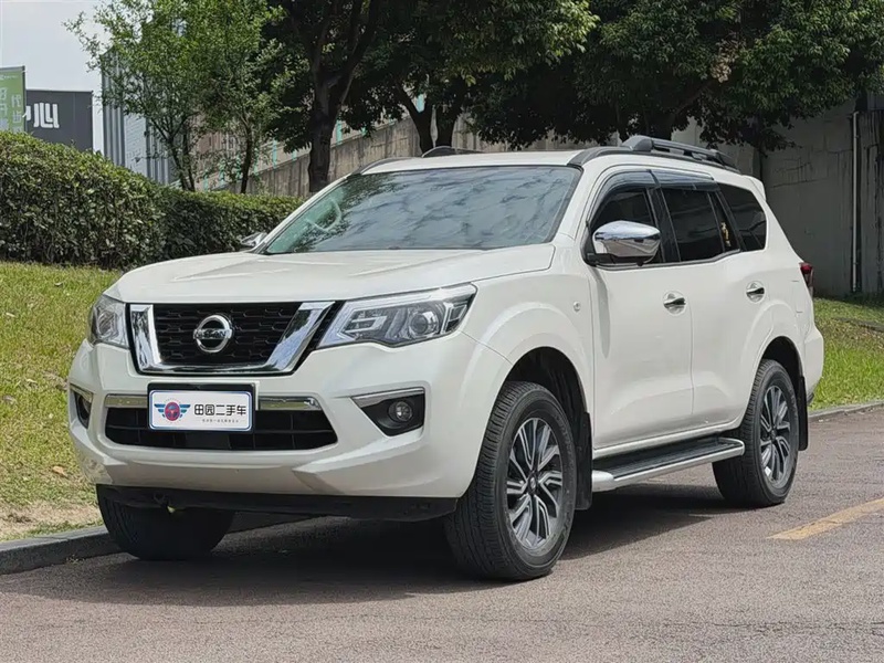 Nissan Terra