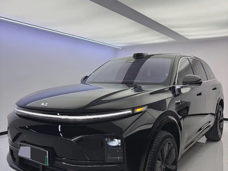Li Auto L7