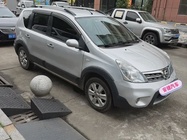 Nissan Livina 2012
