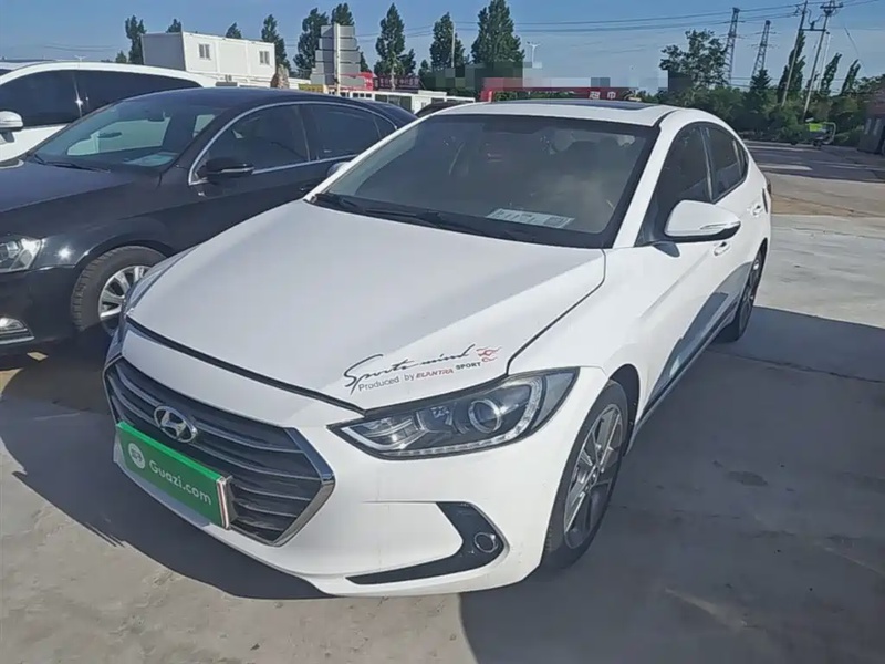 Hyundai Elantra