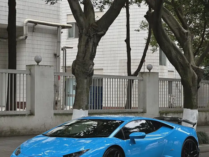 Lamborghini Huracan