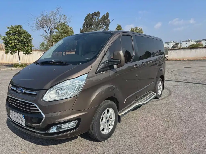 Ford Tourneo