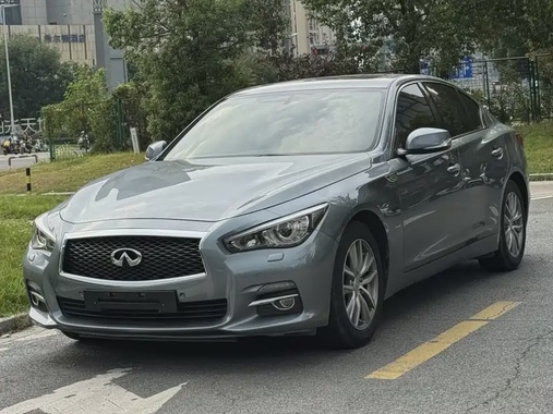 Infiniti Q50 2014