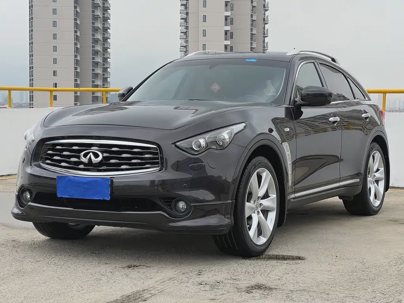 Infiniti FX