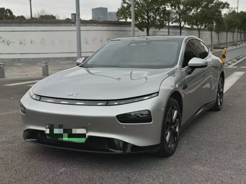 XPeng P7