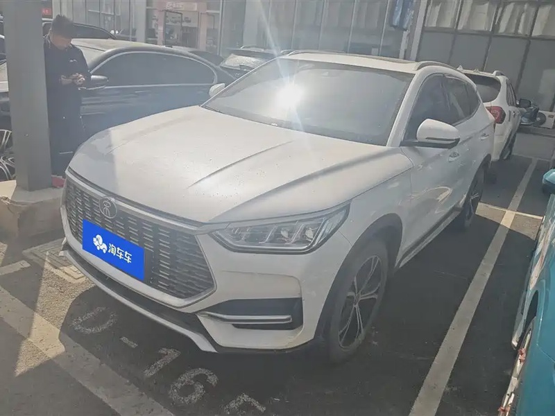 BYD PLUS