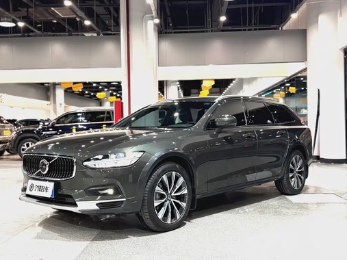 Volvo V90 2020
