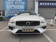 Volvo S60 2023