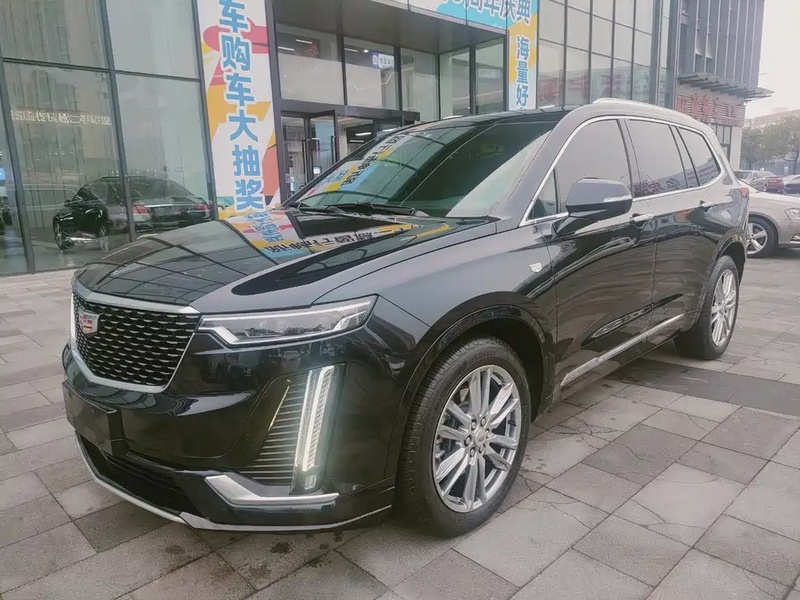 Cadillac XT6