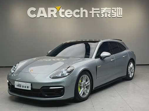 Porsche Panamera 2021
