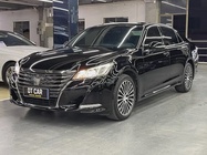 Toyota Crown 2018