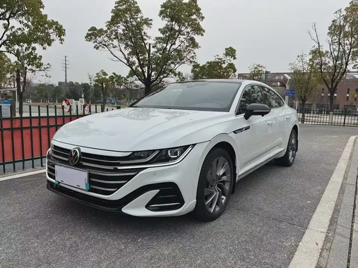 Volkswagen CC 2024