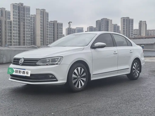 Volkswagen Sagitar 2019
