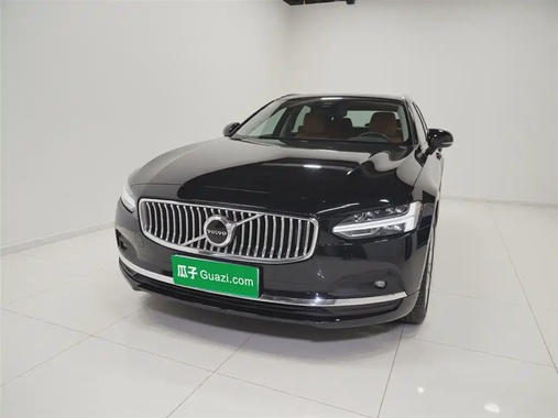 Volvo S90 2022