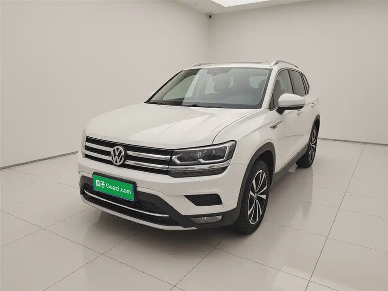 Volkswagen Tharu