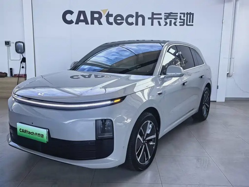 Li Auto L6 2025