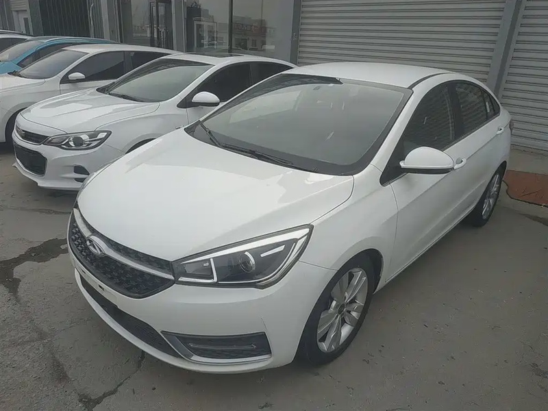 Chery Arrizo 5