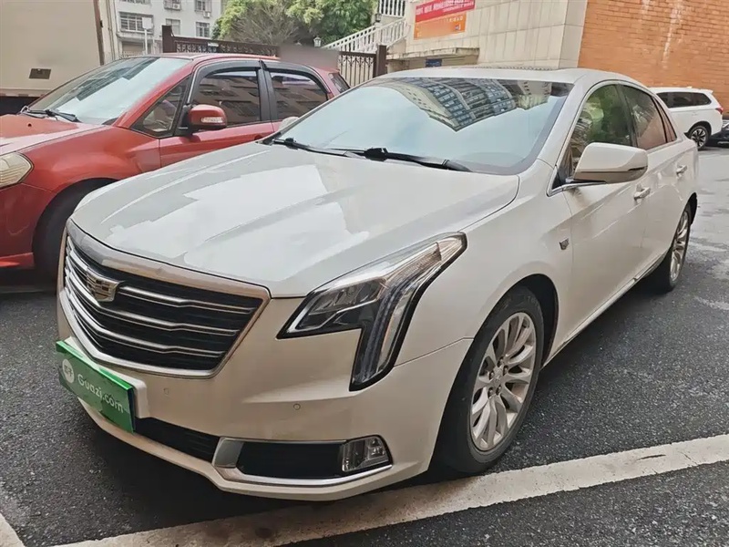 Cadillac XTS