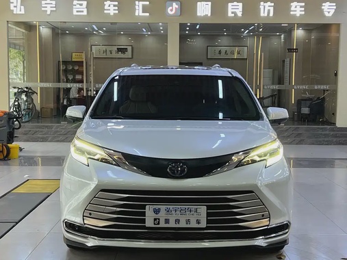 Toyota Sienna 2023