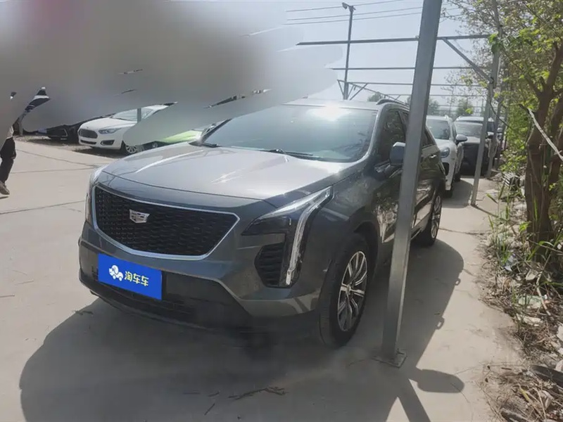 Cadillac XT4