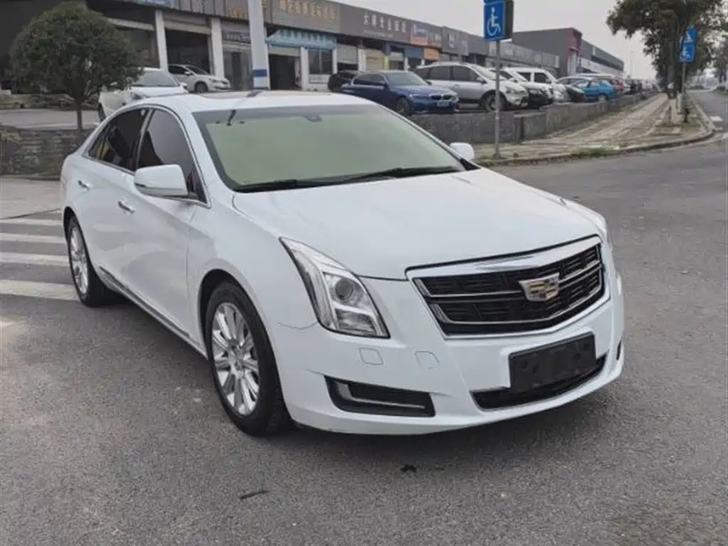 Cadillac XTS