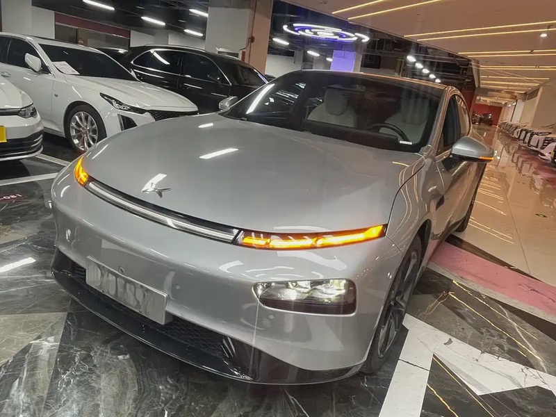 XPeng P7