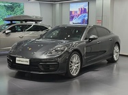 Porsche Panamera 2021