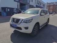 Nissan Terra 2018