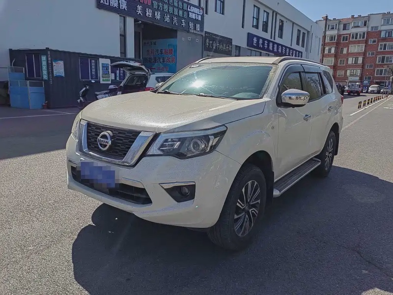 Nissan Terra