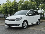 Volkswagen Touran 2015