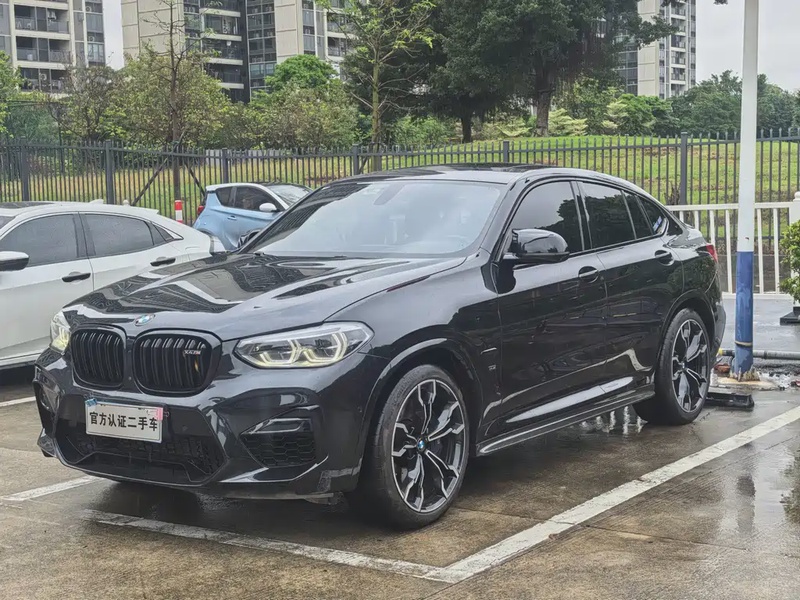 BMW X4M