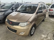 Wuling Hongguang 2015