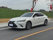 Lexus ES 2024