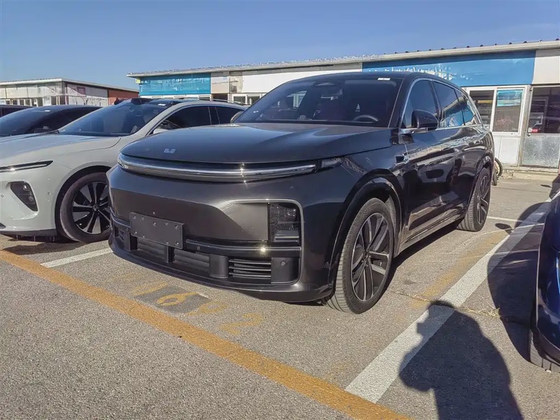 Li Auto L7
