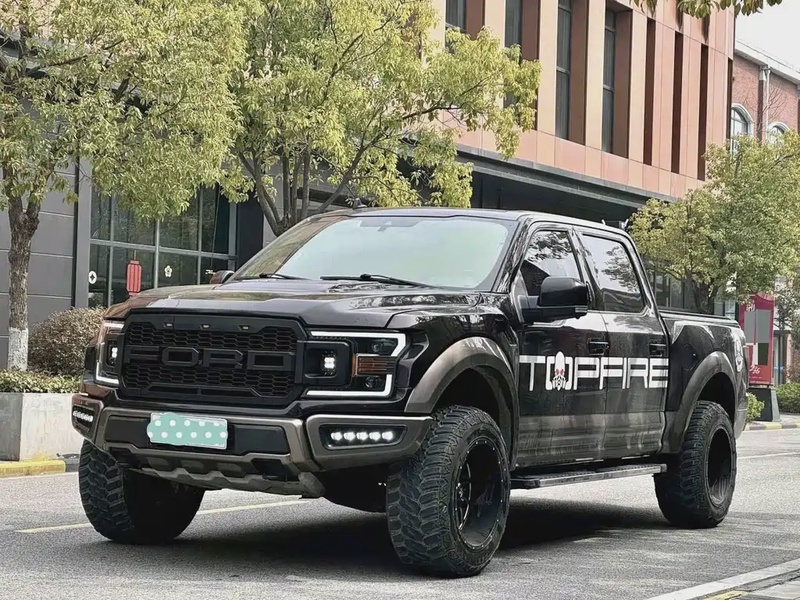 Ford F-150 Raptor
