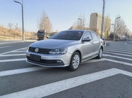 Volkswagen Sagitar 2016