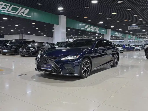 Lexus LS 2021