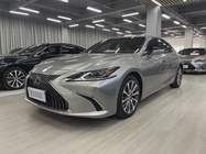 Lexus ES 2018