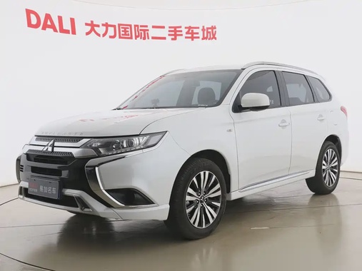 Mitsubishi Outlander 2021