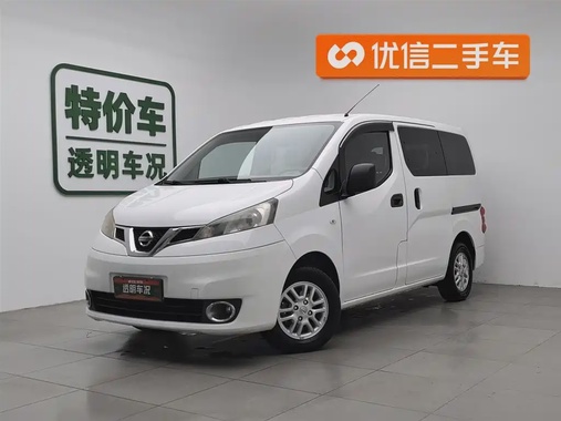 Nissan NV200 2016