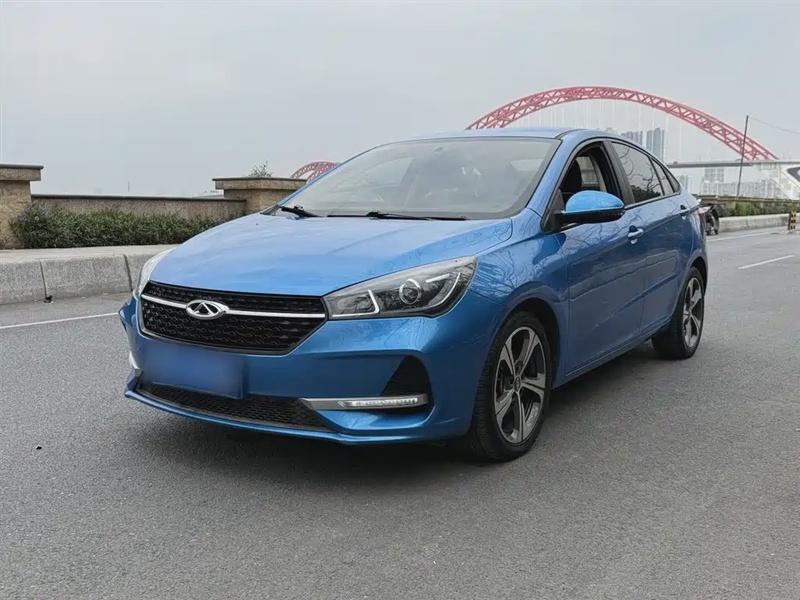 Chery Arrizo 5