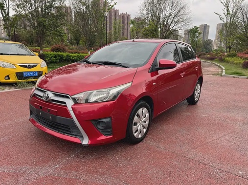 Toyota Yaris 2016