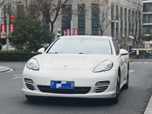 Porsche Panamera 2011